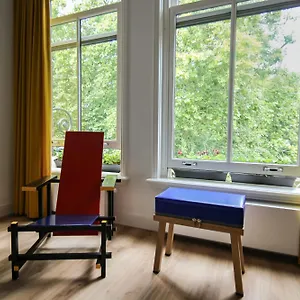 https://muze-hotel-utrecht.utrechthotels.net